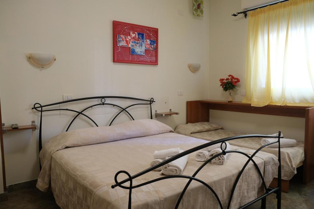 B&B La Porta ローマ エクステリア 写真